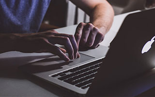 半岛体育下载：重新定义你的体育观赛方式